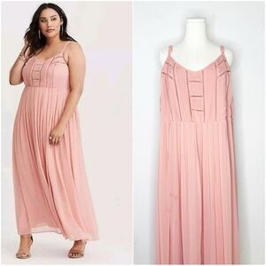 Torrid Women’s Pink Chiffon Dress Size 4 Adjustable Straps Lined